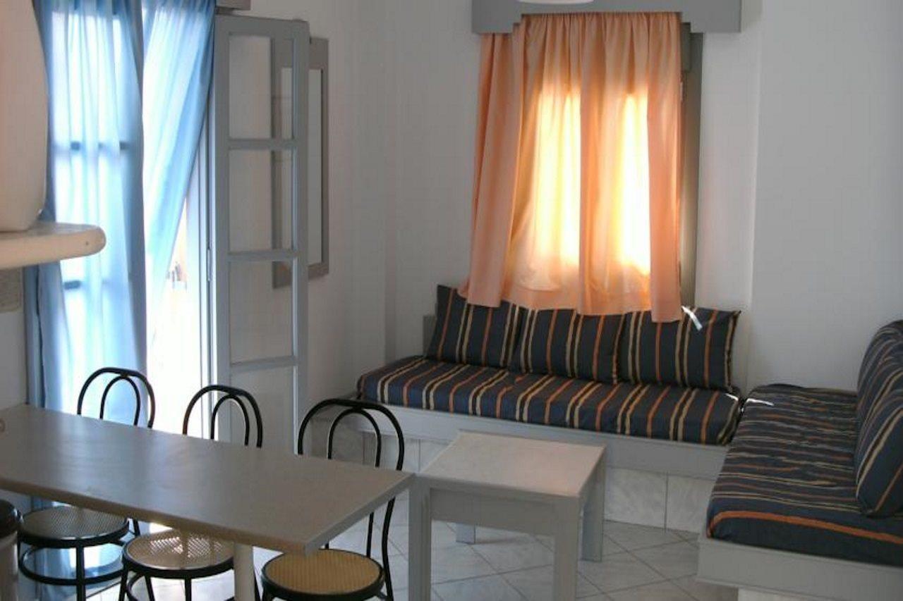 Ifigenia Apartments ヘルソニソス エクステリア 写真