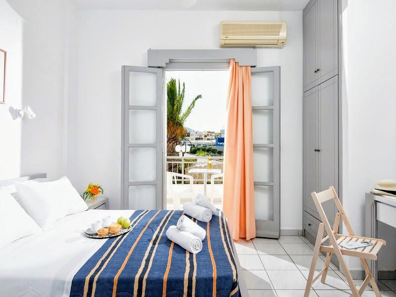 Ifigenia Apartments ヘルソニソス エクステリア 写真